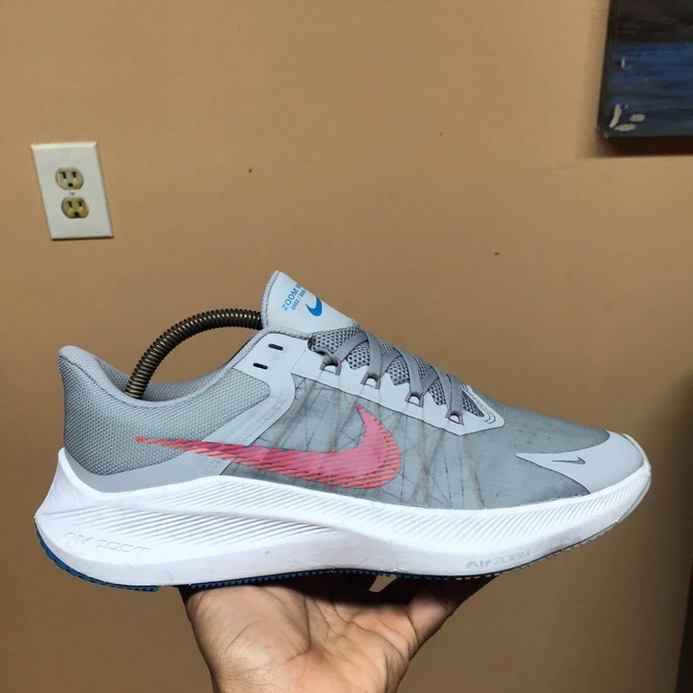Nike Winflo 8 “Wolf Grey Bright Crimson” - Picture 4 of 15